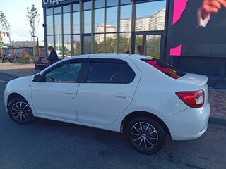 2021 Renault Logan II Рестайлинг, белый, 840000 рублей, вид 4
