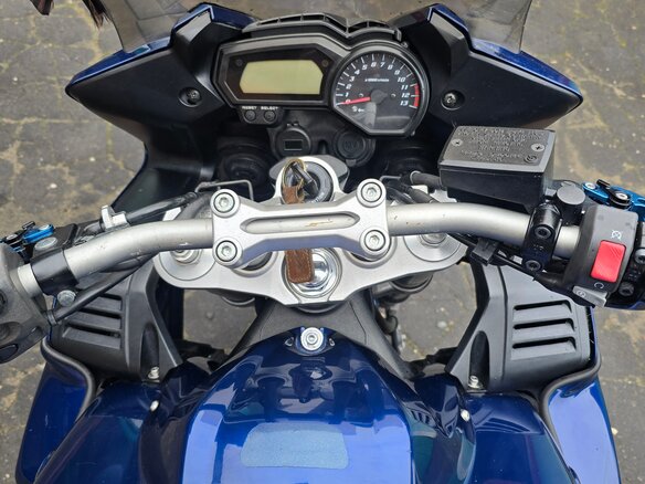 2011 Yamaha FZ1, синий, 629000 рублей - вид 18