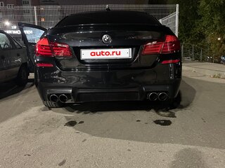 2010 BMW 5 серии 523i VI (F10/F11/F07), чёрный, 1650000 рублей, вид 4