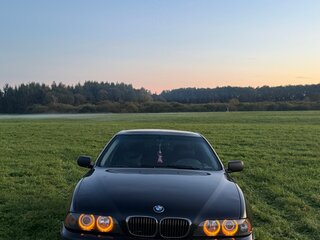 1998 BMW 5 серии 523i IV (E39), чёрный, 490000 рублей, вид 2