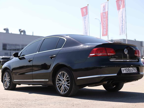 2014 Volkswagen Passat B7, чёрный, 1125823 рублей - вид 6