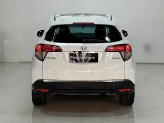 2022 Honda Vezel I Рестайлинг, белый, 1490000 рублей, вид 5