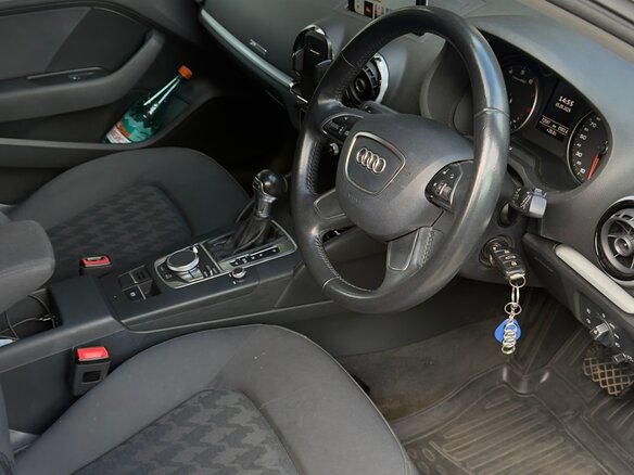 2016 Audi A3 III (8V), белый, 1480000 рублей - вид 5