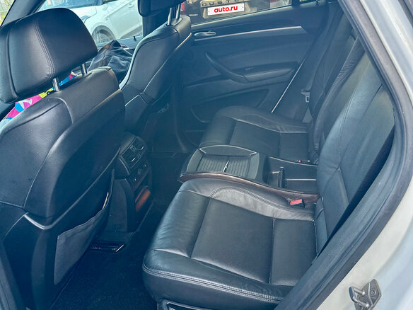 2010 BMW X6 40d I (E71), белый, 1700000 рублей - вид 14