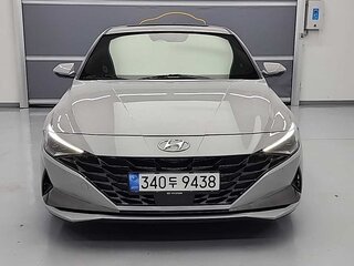 2023 Hyundai Avante VII, серебристый, 1814000 рублей, вид 2