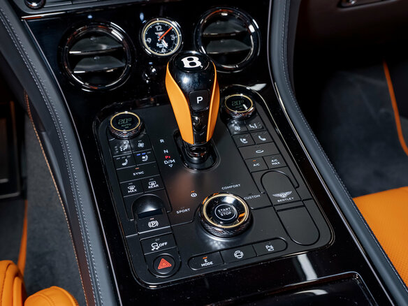 2025 Bentley Continental GT IV, чёрный, 47500000 рублей - вид 35