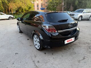 2010 Opel Astra GTC H Рестайлинг, чёрный, 790000 рублей, вид 5