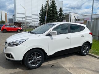 2014 Hyundai ix35 I Рестайлинг, белый, 1350000 рублей, вид 2