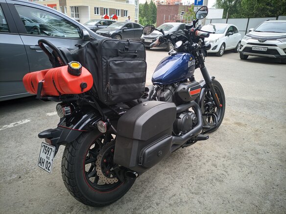 2016 Yamaha XV950 Bolt, синий, 750000 рублей - вид 8