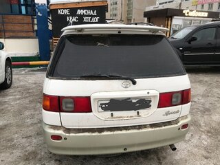 1995 Toyota Ipsum I (M10), белый, 430000 рублей, вид 5