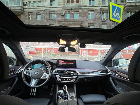 2021 BMW 5 серии 520i VII (G30/G31/G38) Рестайлинг, синий, 4300000 рублей - вид 6