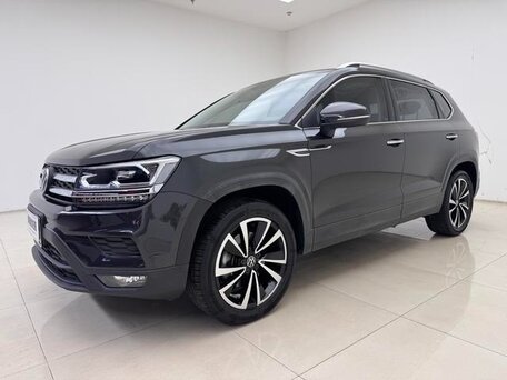 Volkswagen Tharu I
