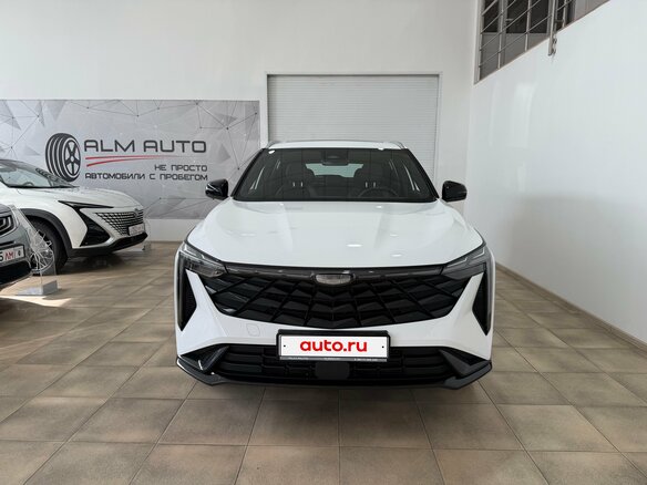 2025 Geely Cityray, белый, 2600000 рублей - вид 2