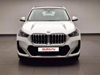 2025 BMW X1 Long 25Li xDrive III (U11/U12), белый, 5580000 рублей, вид 3