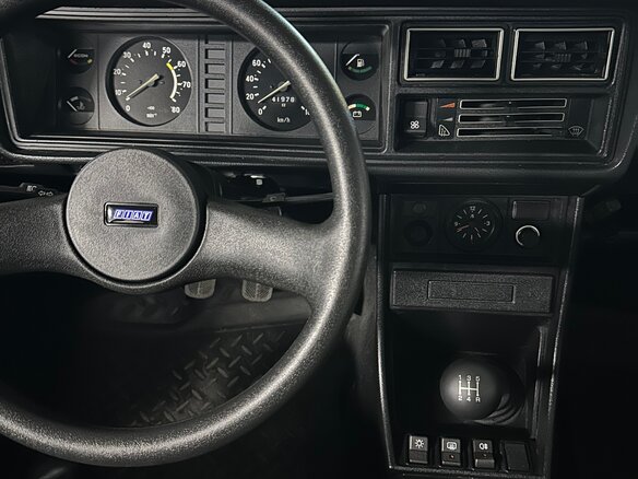2011 Lada (ВАЗ) 2107, серебристый, 450000 рублей - вид 10