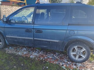 2001 Chrysler Voyager IV, синий, 320000 рублей, вид 2