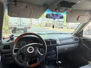 2000 Subaru Forester I Рестайлинг, серебристый, 370000 рублей, вид 3