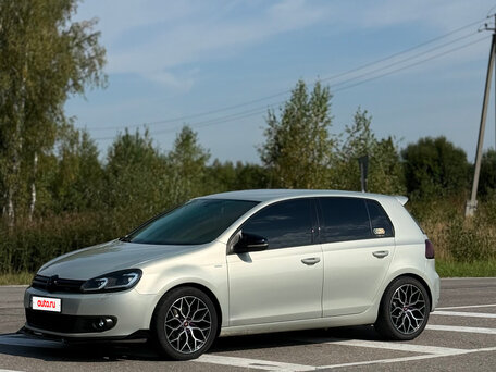 2012 Volkswagen Golf VI, серебристый, 950000 рублей, вид 3