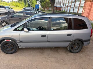2002 Opel Zafira A, серебристый, 280000 рублей, вид 4