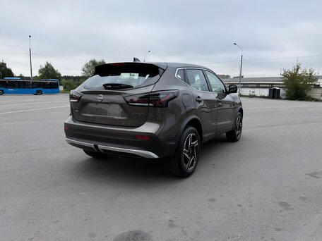 2026 Nissan Qashqai II Рестайлинг 2, коричневый, 2480000 рублей, вид 2