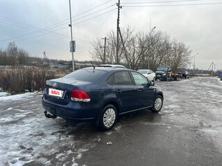 2013 Volkswagen Polo V, синий, 570000 рублей, вид 4