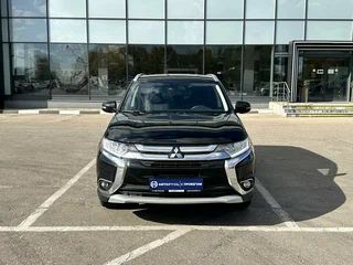 2018 Mitsubishi Outlander III Рестайлинг 2, чёрный, 1665000 рублей, вид 3