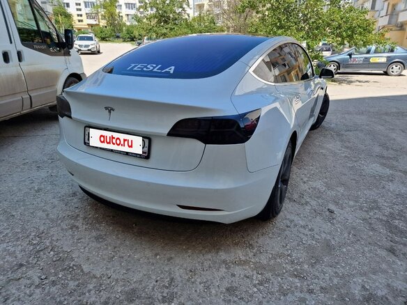 2018 Tesla Model 3 Long Range I, белый, 3250000 рублей - вид 12