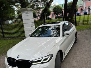 2021 BMW 5 серии 530i VII (G30/G31/G38) Рестайлинг, белый, 4750000 рублей, вид 4