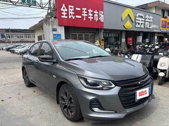 2023 Chevrolet Onix II, серый, 860007 рублей - вид 2