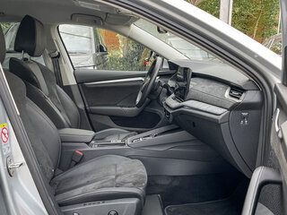 2026 Skoda Octavia IV (A8) Рестайлинг, белый, 4006000 рублей, вид 4