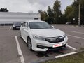 2017 Honda Accord IX Рестайлинг, белый, 2000000 рублей - вид 5