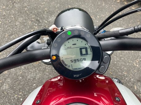 2019 Yamaha XSR700, красный, 615000 рублей, вид 5