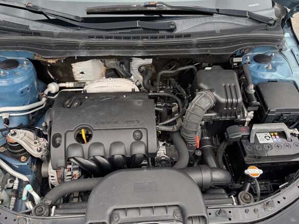 2010 Hyundai i30 I Рестайлинг, серый, 700000 рублей - вид 15