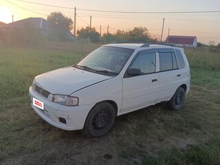 1999 Mazda Demio I (DW), белый, 190000 рублей, вид 1