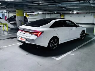 2021 Hyundai Elantra VII (CN7), белый, 2300000 рублей, вид 4