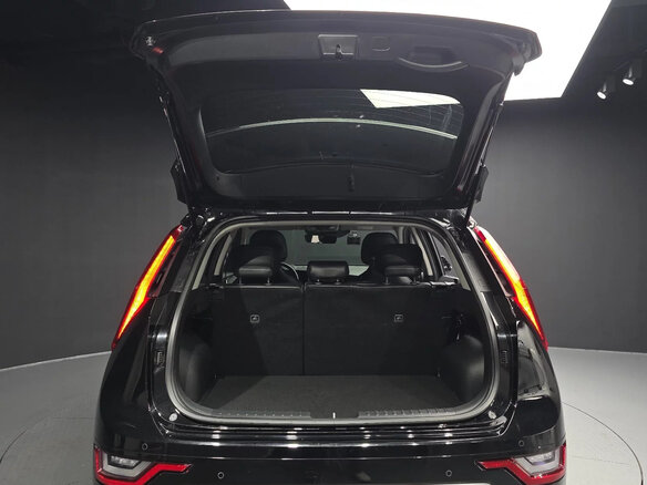 2022 Kia Niro II, чёрный, 2150000 рублей - вид 12