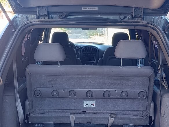 2003 Chrysler Voyager IV, серый, 300000 рублей - вид 17