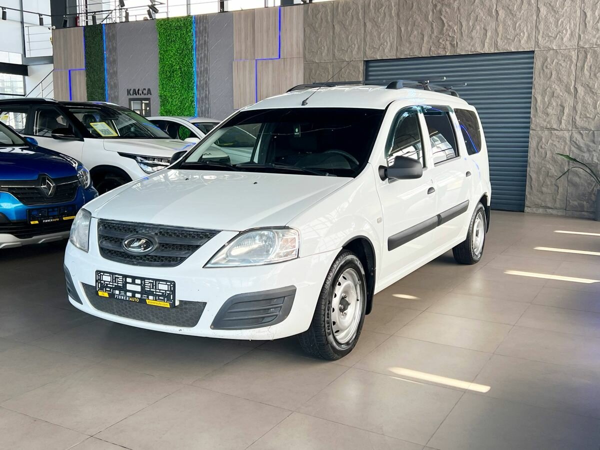 Открыть фотографии: Lada (ВАЗ) Largus I