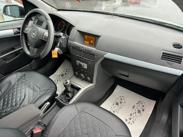 2005 Opel Astra H, серый, 549999 рублей - вид 13