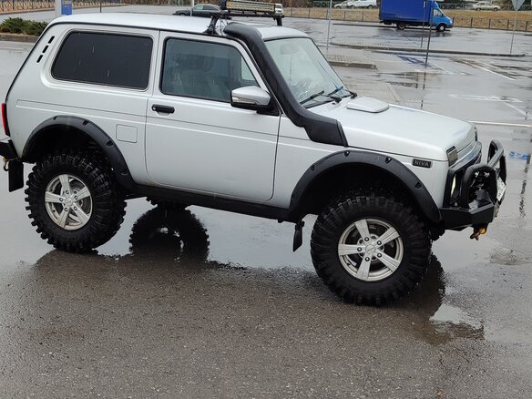 2019 Lada (ВАЗ) 2121 (4x4) I Рестайлинг (2020), серебристый, 980000 рублей - вид 6