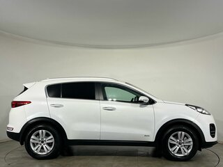 2017 Kia Sportage IV, белый, 1993000 рублей, вид 5