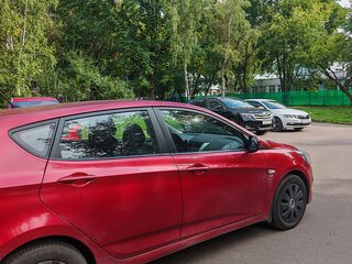 2016 Hyundai Solaris I Рестайлинг, красный, 1120000 рублей, вид 3