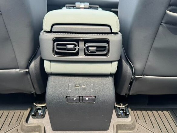 2024 BYD FangChengBao Leopard 5 I, бежевый, 5000000 рублей - вид 7
