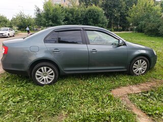 2008 Volkswagen Jetta V, зелёный, 700000 рублей, вид 2