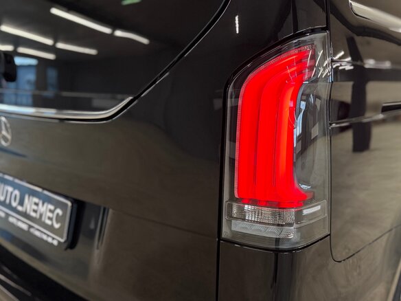 2026 Mercedes-Benz V-Класс Long 300 d длинный III (W447) Рестайлинг 2, чёрный, 17000000 рублей - вид 12