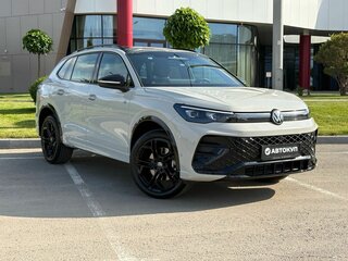 2026 Volkswagen Tiguan L Pro III (China Market), серый, 4895000 рублей, вид 3