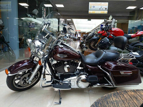 2014 Harley-Davidson Road King, пурпурный, 1300000 рублей, вид 2