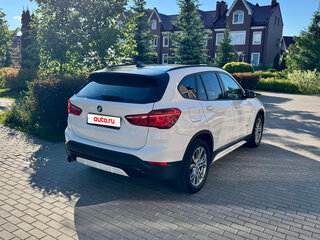 2017 BMW X1 18d xDrive II (F48), белый, 2490000 рублей, вид 4