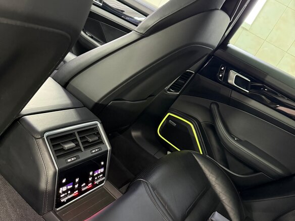 2019 Porsche Panamera 4 E-Hybrid Executive II, чёрный - вид 16