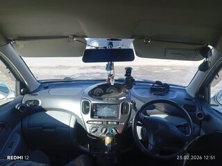 2002 Toyota FunCargo, серый, 380000 рублей, вид 5